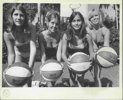 1970 Miami Floridian Ball Girls